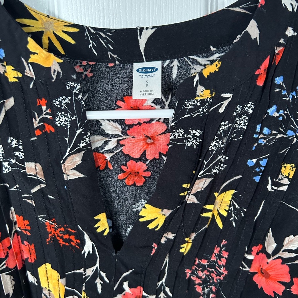 Floral Old Navy swing dress